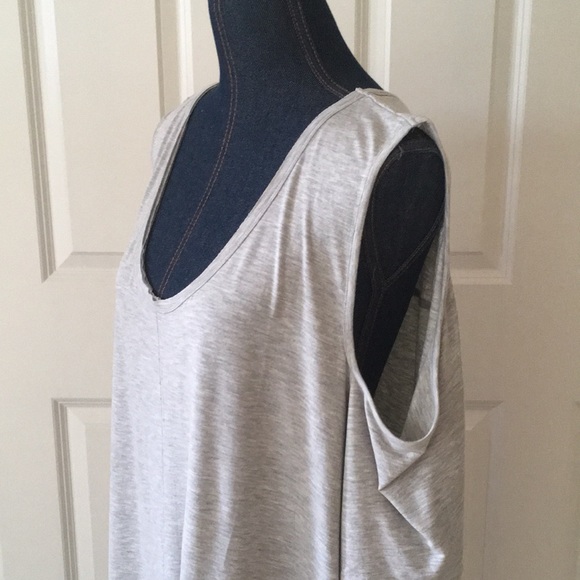 Peace Love World Cold Shoulder Knit Top Grey NWOT - Picture 8 of 15